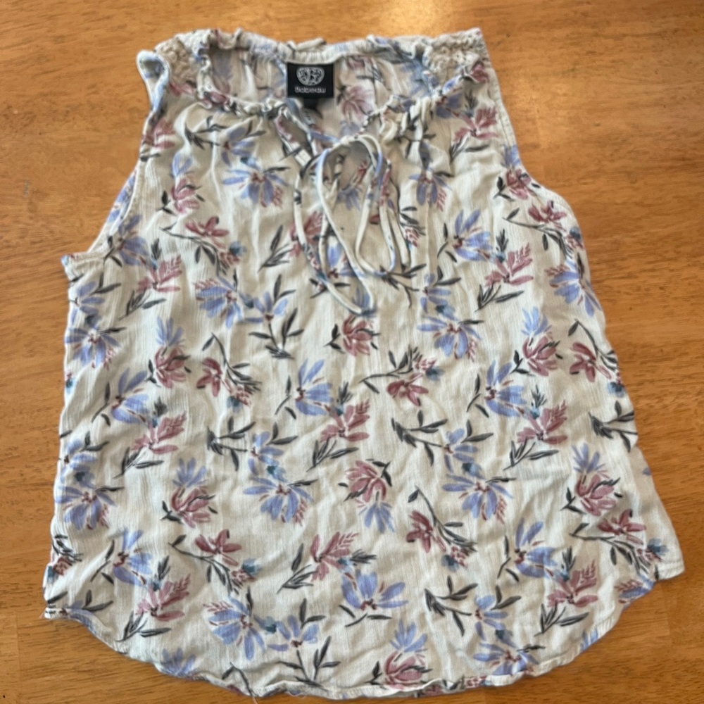 Women’s blouse